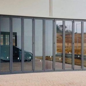 Thi công Cửa đi mở quay xếp trượt hệ 80 tại Bình Dương H80-001