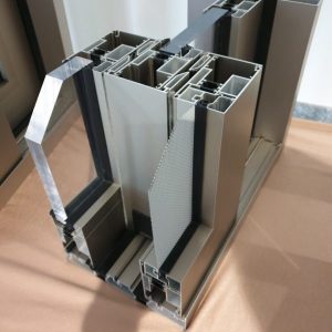 Cửa trượt góc CIVRO RUBY tại Bình Dương CR001