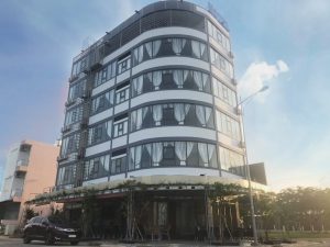 Viethome lắp cửa nhôm kính khách sạn Hoàng Gia VSIP II Bình Dương