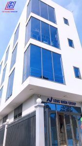 công trình cửa toà nhà văn phòng viethome