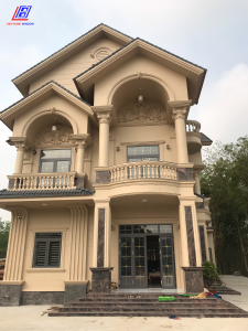 làm cửa công trình biệt thự vườn Savio Runas Viethome