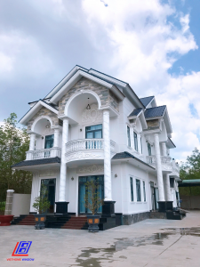 lắp cửa công trình biệt thự Xingfa Quangdong Viethome