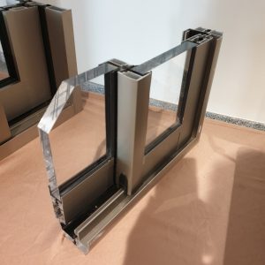 Cửa sổ trượt CIVRO