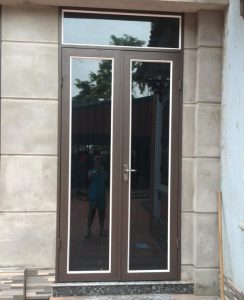 kích thước cửa hậu theo phong thủy