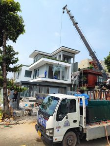 Thi công lắp cửa nhôm kính công trình biệt thự bình dương,