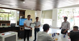 công ty cửa nhôm kính vinh danh tay nghề giỏi