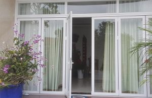 Thi công cửa nhôm kính cao cấp ở Quận 7 TP.HCM