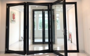 Báo giá cửa nhôm Xingfa 4 cánh mở quay mới nhất 2024