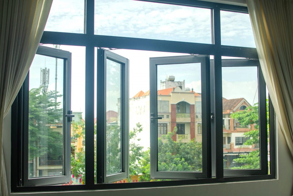 Cửa Nhôm Kính Cao Cấp Bình Dương