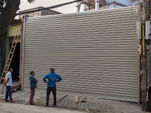 Lắp Đặt Cửa Cuốn Cho Nhà Xưởng