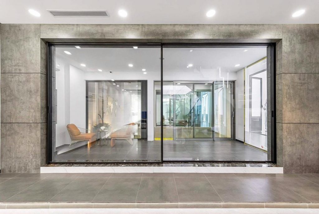 Kinh Nghiệm Lựa Chọn Đơn Vị Thi Công Cửa Lùa Slim Uy Tín, Đúng Chuẩn Kỹ Thuật